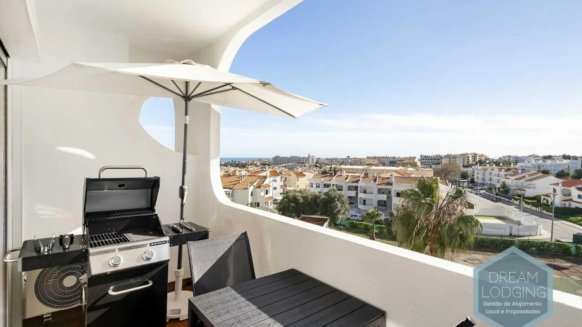 Moai Dream Lodging Albufeira Apartment