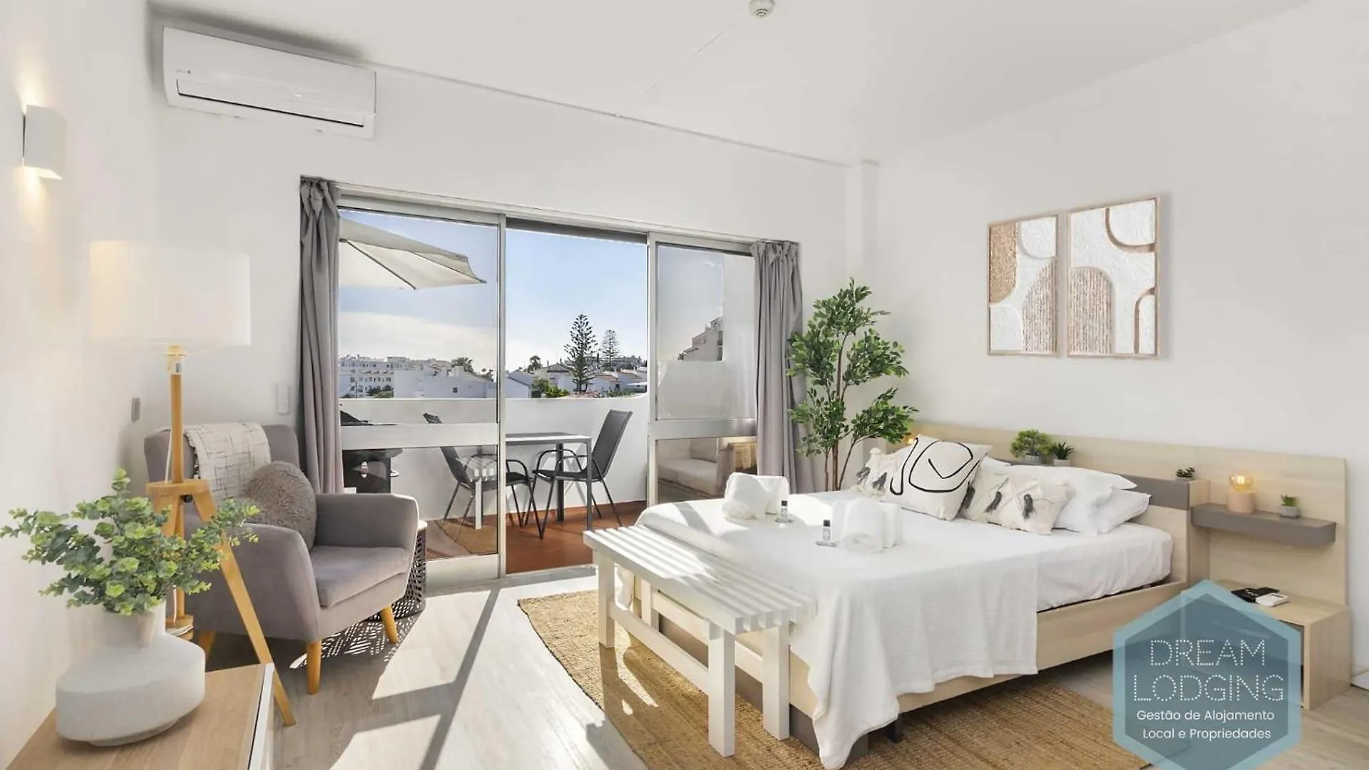 Apartment Moai Dream Lodging Albufeira